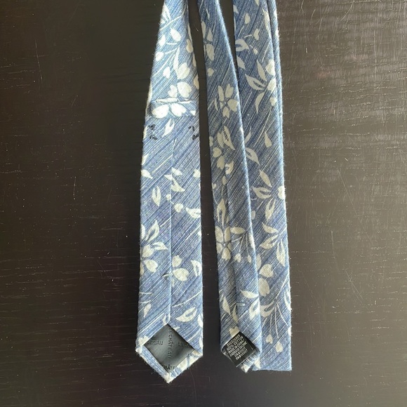 Tie - skinny floral pattern - Picture 3 of 8
